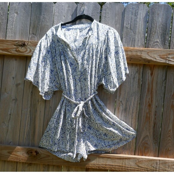 Anthropologie Breezy Lounge Romper Shorts Blue Floral Short Sleeve Small Modal - Picture 1 of 9